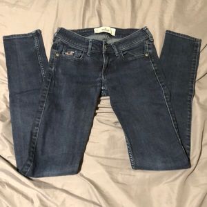 Dark wash Hollister jeans
